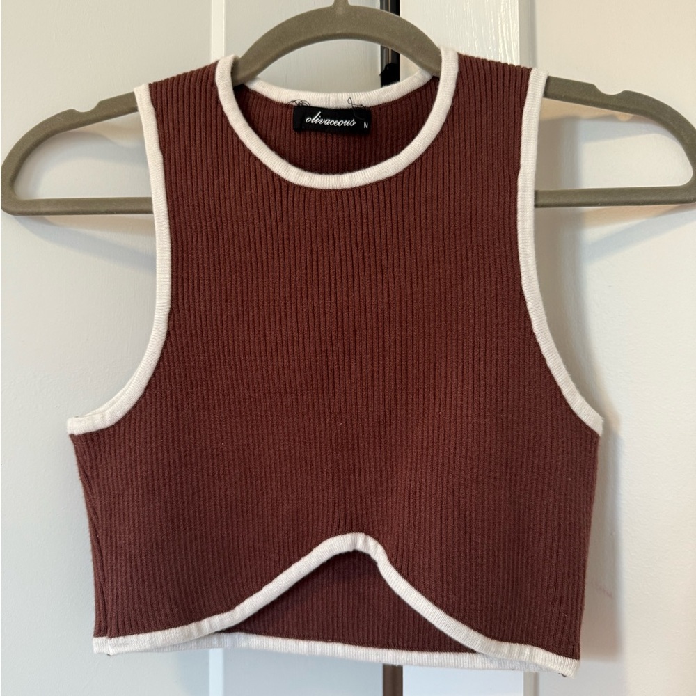 Brown cropped high neck top